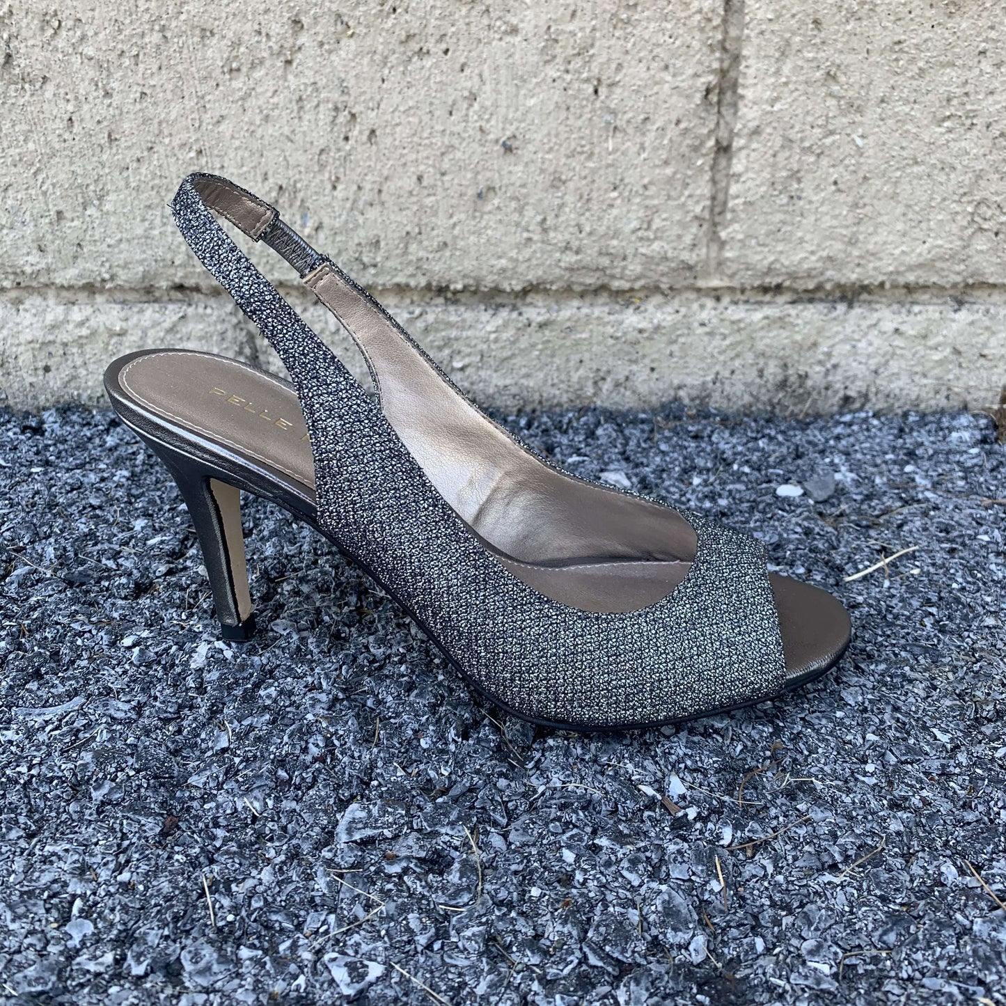 [Pelle Moda- Roccia], [Pumps], [Pelle Moda], [Plum Bottom].
