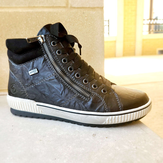 Remonte - D0772-01 Black High-Top Waterproof Sneaker, Sneakers, Remonte, Plum Bottom