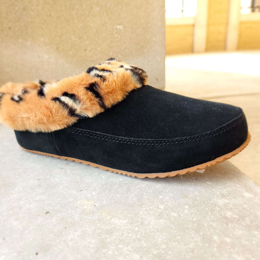 Sorel - Coffee Run Leopard Black, SHOES, Sorel, Plum Bottom